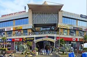  Showroom For Rent in Good Earth City Center Mall, Sector 50