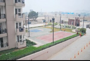 Swimming Pool in 2 BHK Apartment at Mapsko Paradise, Sector 83 – for Sale