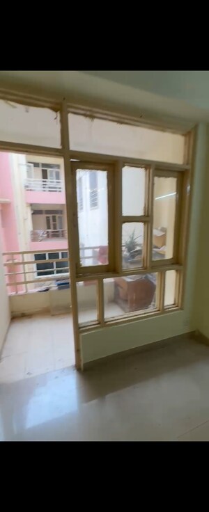 Room in 3 BHK Apartment at Vasu Fortune Residency, Raj Nagar Extension – for Sale
