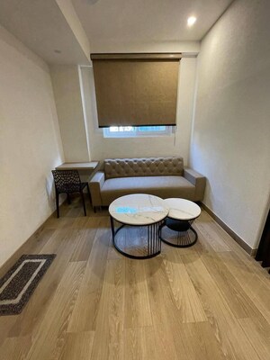 Team Area in 1 BHK Builder Floor at Saket – for Rent