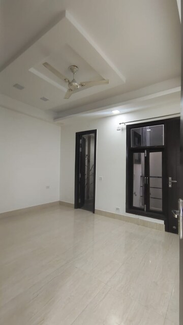 Room in 3 BHK Builder Floor at Risland Sky Mansion, Chattarpur – for Rent