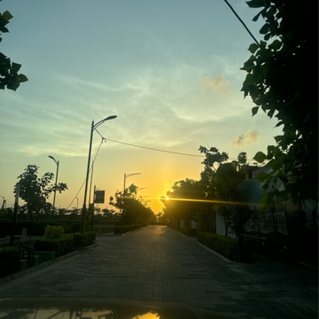  Plot – Garden View at Tdi City - for Sale