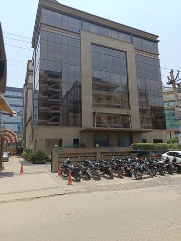  Office Space – Exterior View View at Gomti Nagar - for Rent