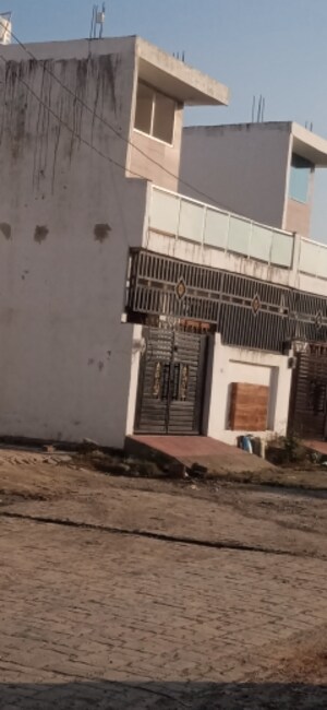 2 BHK Villa – Exterior View View at Chinhat - for Sale