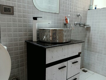 Kitchen in 3 BHK Apartment at Landcraft Golflinks Plaza, Pandav Nagar – for Sale