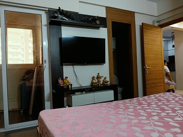 Bedroom in 3 BHK Apartment at Landcraft Golflinks Plaza, Pandav Nagar – for Sale