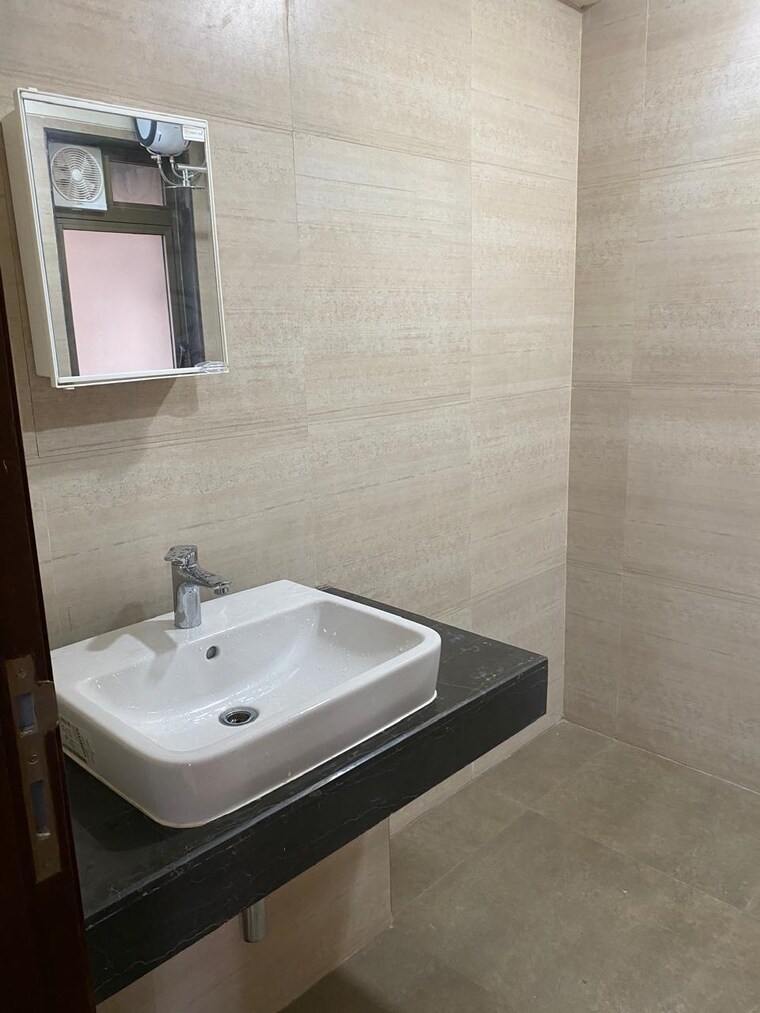 Bathroom, k-raheja-ascencio 2 Bedroom 755 Sq.Ft. Apartment In Chandivali Mumbai 9257297