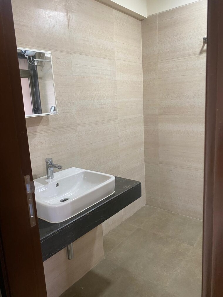 Bathroom, k-raheja-ascencio 2 Bedroom 755 Sq.Ft. Apartment In Chandivali Mumbai 9257297