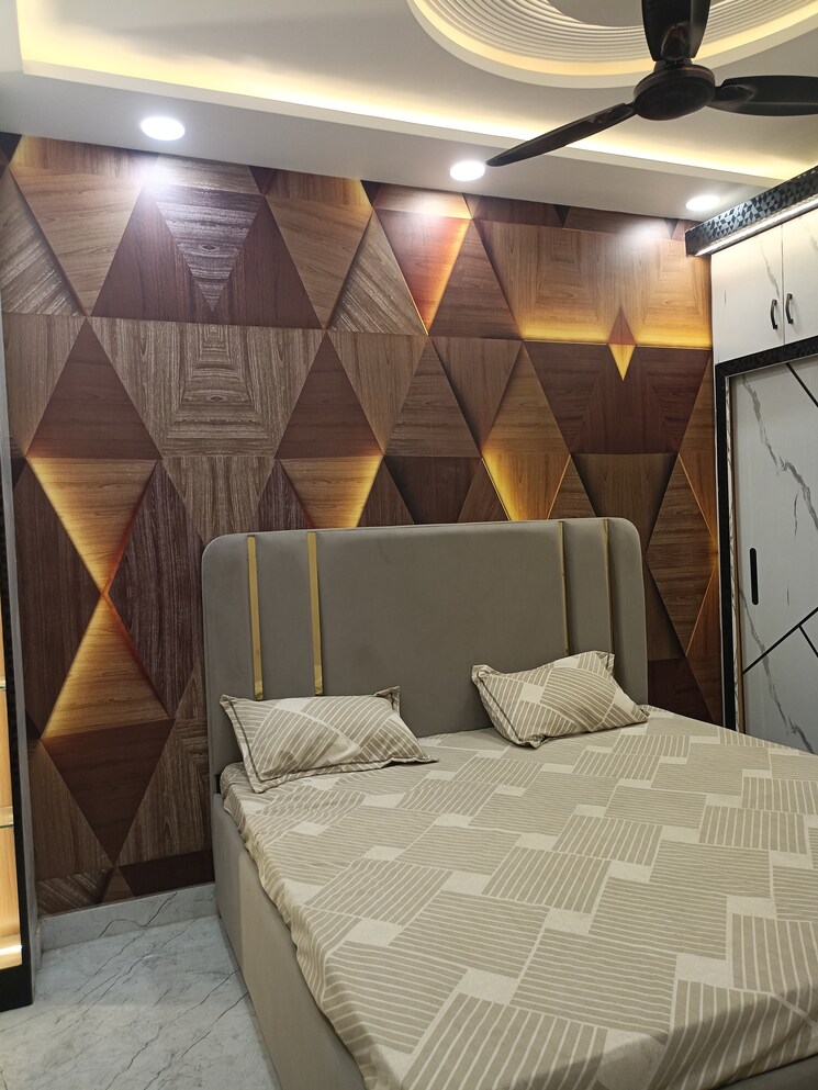 Master Bedroom, mohan garden 3 Bedroom 70 Sq.Yd. Builder Floor In Mohan Garden Delhi 9257354