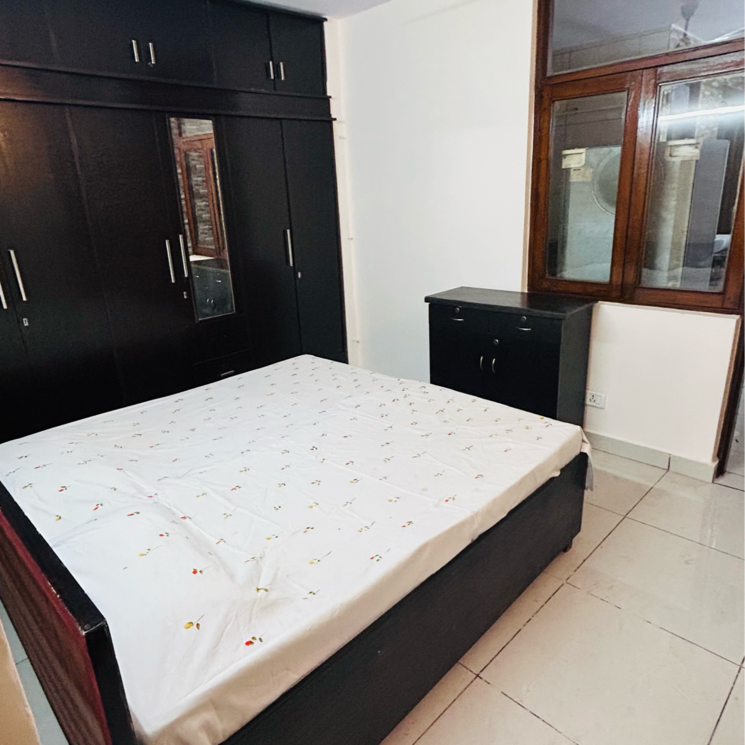 Bedroom, lajpat nagar i 2 Bedroom 900 Sq.Ft. Builder Floor In Lajpat Nagar I Delhi 9257348