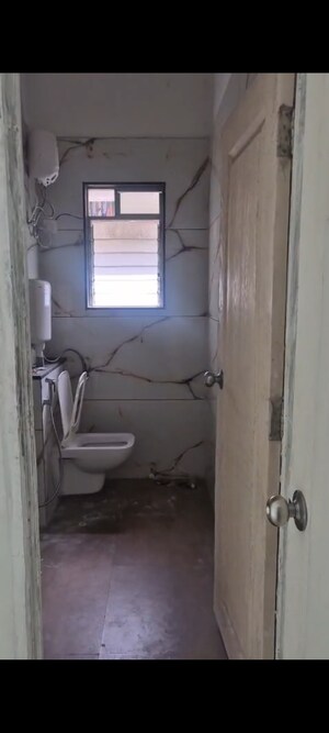 Bathroom in 2 BHK Apartment at Bismillah Arcade, Byculla – for Rent