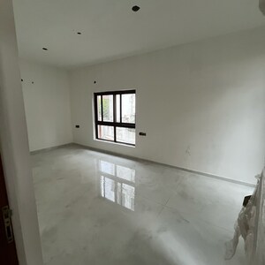 Room in 3 BHK Apartment at Star Abod, Hakimpet – for Sale