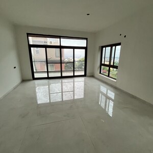 Room in 3 BHK Apartment at Star Abod, Hakimpet – for Sale