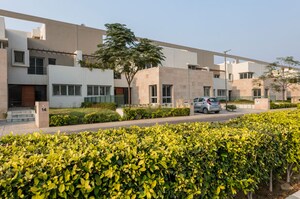 3.5 BHK Villa – Garden View at Vatika Signature Villas, Sector 82 - for Rent