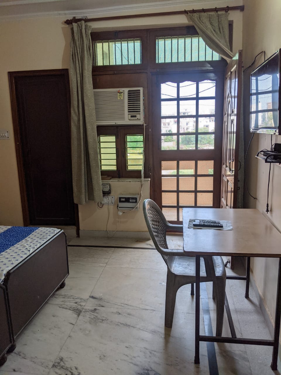 3 BHK + Pooja Room Builder Floor For Rent in Builder Floor Sector 38