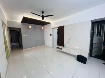 2 BHK Apartment For Rent in Paranjape Azure, Tathawade