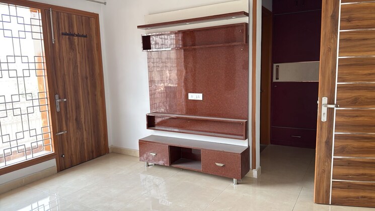 Room, gmada-eco-city 4 Bedroom 4500 Sq.Ft. Independent House In North Mullanpur Chandigarh 9257435