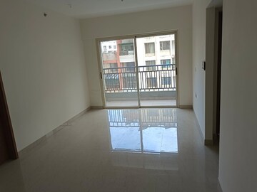 Room in 2 BHK Apartment at Supreme Estia Phase 1, Baner – for Rent
