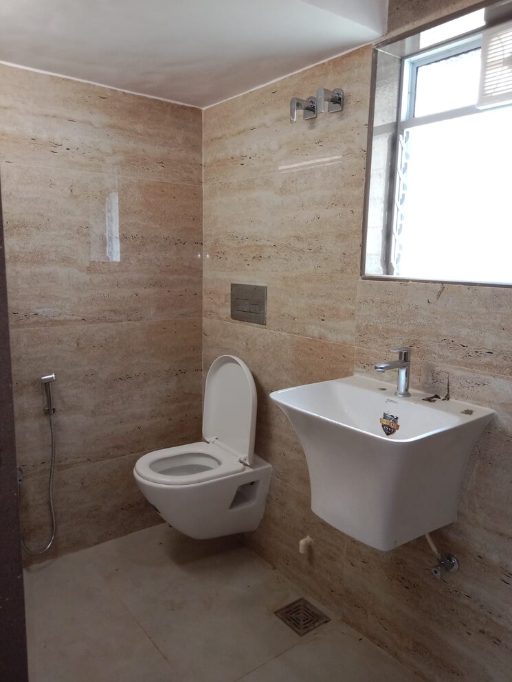 Bathroom, sai-prajakta-chs 1 Bedroom 4560 Sq.Ft. Apartment In Jb Nagar Mumbai 9256833