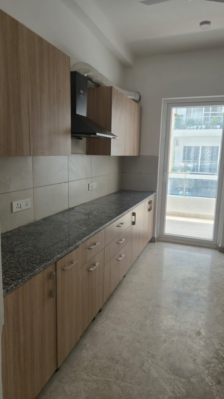 Kitchen, sare-home 2 Bedroom 1000 Sq.Ft. Builder Floor In Sector 92 Gurgaon 9257447