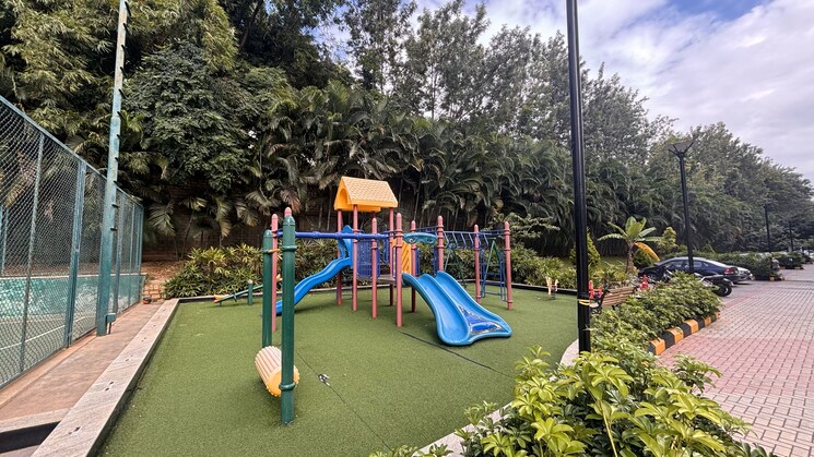 Garden, nitesh-columbus-square 3 Bedroom 2000 Sq.Ft. Apartment In Bellary Road Bangalore 9257432