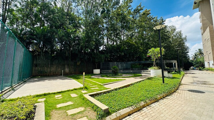 Garden, nitesh-columbus-square 3 Bedroom 2000 Sq.Ft. Apartment In Bellary Road Bangalore 9257432