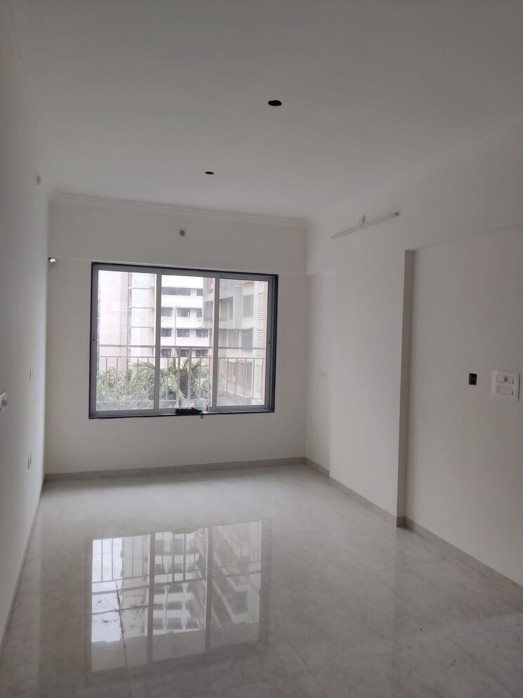 Room, silver-coin-apartment 2 Bedroom 615 Sq.Ft. Apartment In Malad West Mumbai 9257474