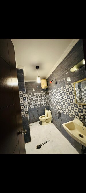 Bathroom in 2 BHK Builder Floor at Saket – for Rent