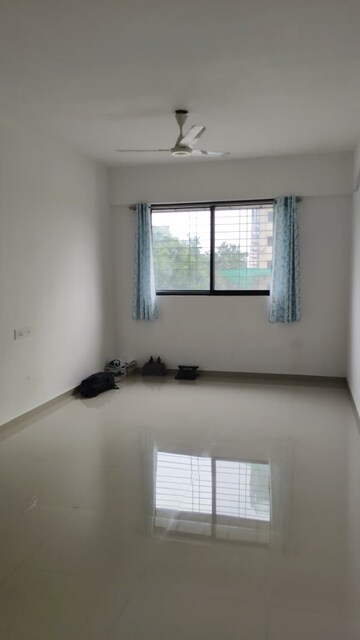 Room in 1 BHK Apartment at Shewalwadi – for Rent
