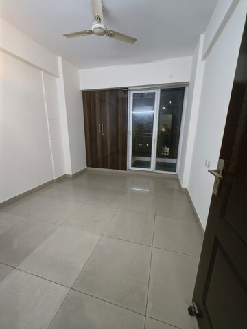 2.5 BHK Apartment For Sale in Galaxy North Avenue ll, Gaur City 2