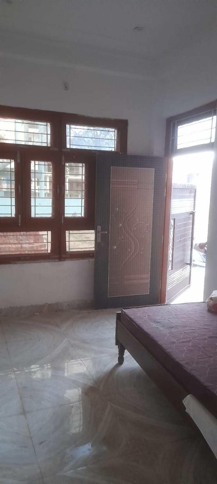 Room, gomti nagar 2 Bedroom 1250 Sq.Ft. Independent House In Gomti Nagar Lucknow 9257637