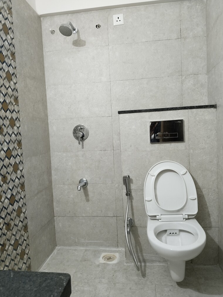 Bathroom, newton-homes-tathawade 2 Bedroom 815 Sq.Ft. Apartment In Tathawade Pune 9257566