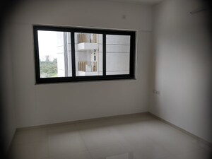 Room in 2 BHK Apartment at Hadapsar – for Rent