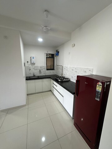 Kitchen in 1.5 BHK Apartment at Amanora Gold Towers, Hadapsar – for Rent