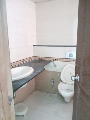 Bathroom in 2 BHK Apartment at Magarpatta Jasminium, Hadapsar – for Rent