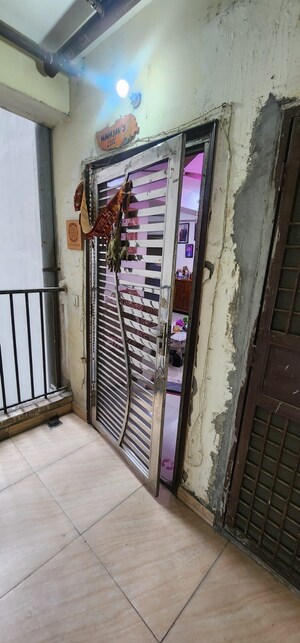 Balcony in 2.5 BHK Apartment at Panchsheel Greens II, Sector 16 Greater Noida – for Sale