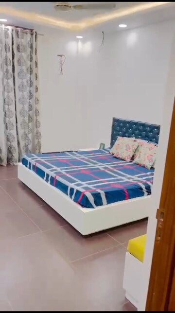 4 BHK Apartment For Rent in Sector 2 Wave City