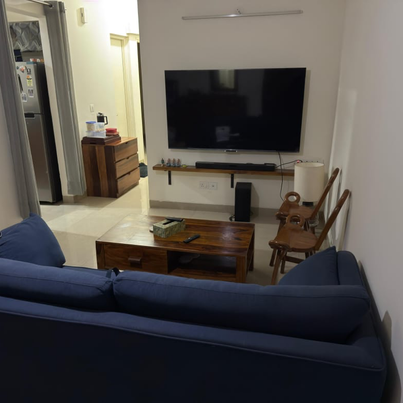 2 BHK + Study Room Apartment For Rent in Emaar Emerald Estate