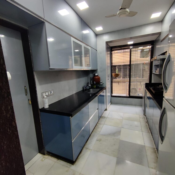 Kitchen, dadar west 2.5 Bedroom 900 Sq.Ft. Apartment In Dadar West Mumbai 9257721