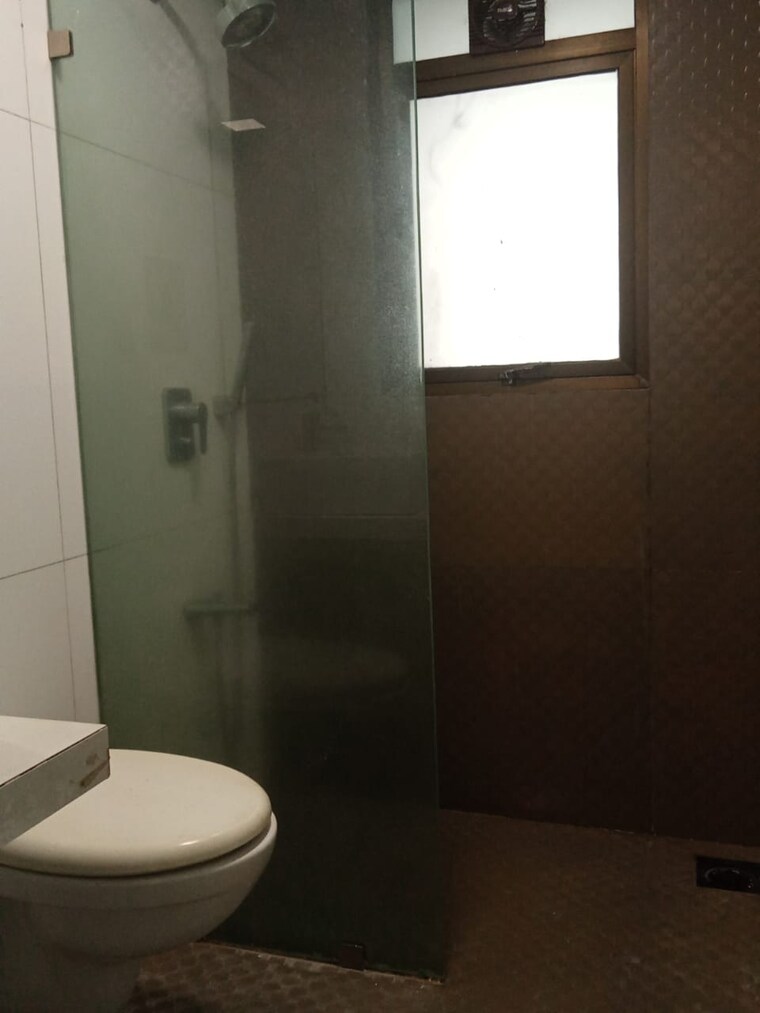 Bathroom, lalani-fairmont 3 Bedroom 1200 Sq.Ft. Apartment In Khar West Mumbai 9257786