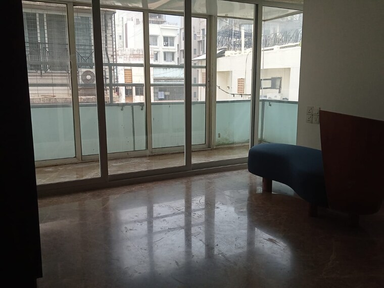 Room, lalani-fairmont 3 Bedroom 1200 Sq.Ft. Apartment In Khar West Mumbai 9257786
