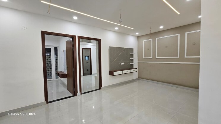 Room, pir machalla 3 Bedroom 1200 Sq.Ft. Apartment In Pir Machalla Zirakpur 9257777