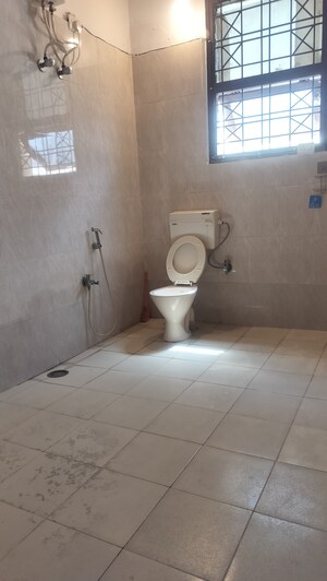 Bathroom in 1 BHK Apartment at Banjara Hills – for Rent