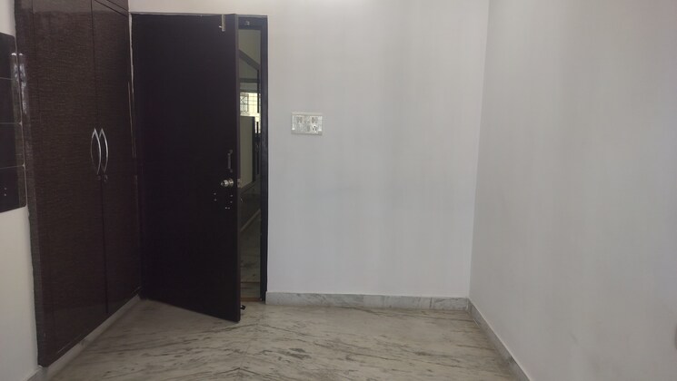 Room, banjara hills 1 Bedroom 700 Sq.Ft. Apartment In Banjara Hills Hyderabad 9257827