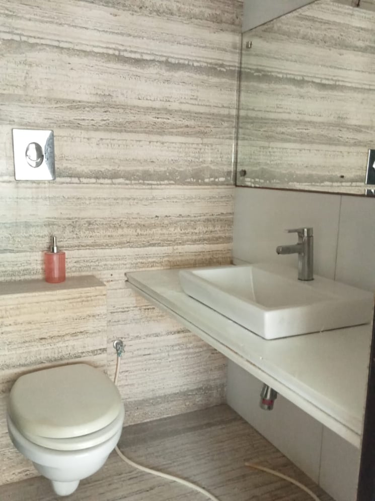 Attached Bathroom, versova-lands-end-society 2 Bedroom 750 Sq.Ft. Apartment In Lokhandwala Complex Mumbai 9257864