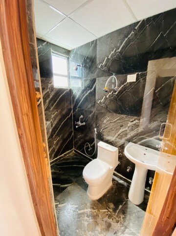 Attached Bathroom in 2 BHK Builder Floor at Sector 16b Greater Noida – for Sale