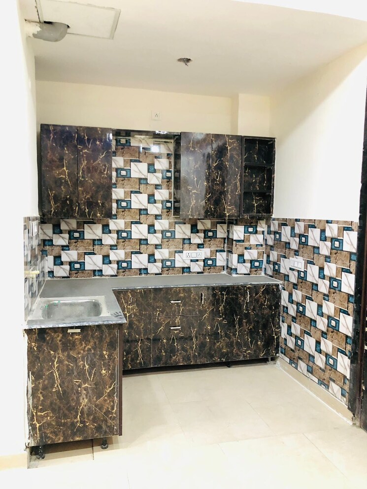 Kitchen, sector 16b greater noida 2 Bedroom 905 Sq.Ft. Builder Floor In Sector 16b Greater Noida Greater Noida 9257854
