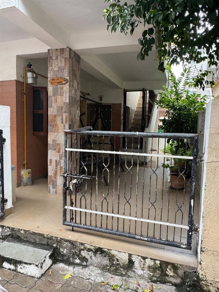 Exterior View, ghatalodia 5 Bedroom 121 Sq.Yd. Independent House In Ghatalodia Ahmedabad 9257853