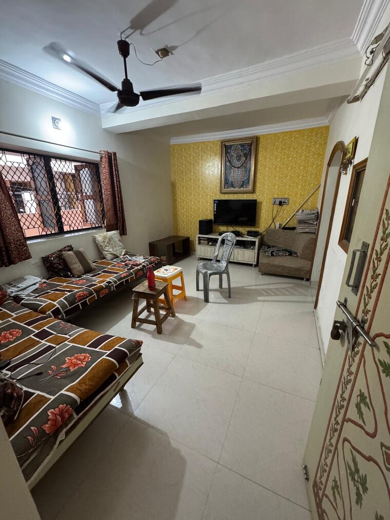Living Room, ghatalodia 5 Bedroom 121 Sq.Yd. Independent House In Ghatalodia Ahmedabad 9257853