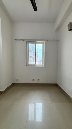 3 BHK Apartment For Sale in MGI Gharaunda